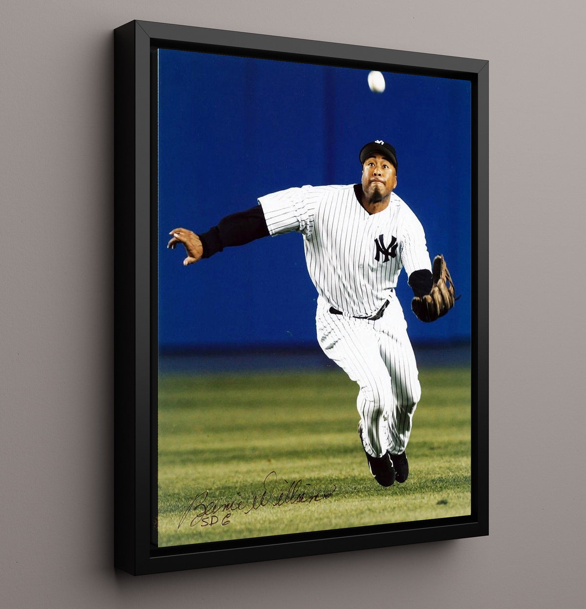Bernie Williams - Diving Catch Under Night Sky 8x10 Framed Canvas baseball wall art
