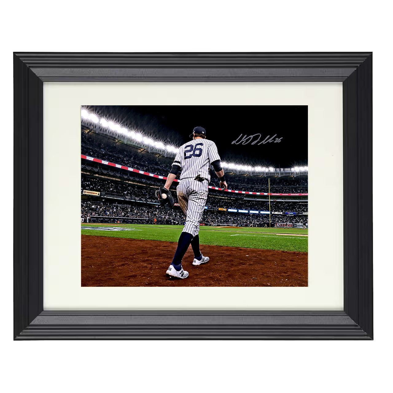 DJ LeMahieu - Signed Game Action 8x10 black beveled framed baseball wall art