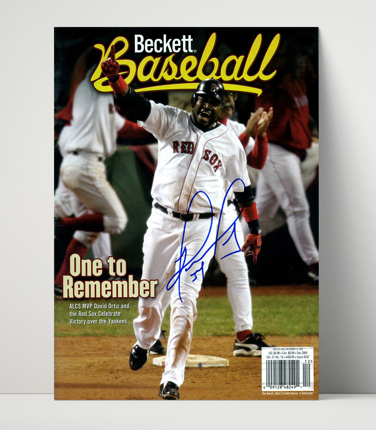 David Ortiz - Boston Baseball ALCS Celebration 2004 Beckett Cover Wall Art 16x20 Unframed Print wall art print – Baseball Wall Art decor