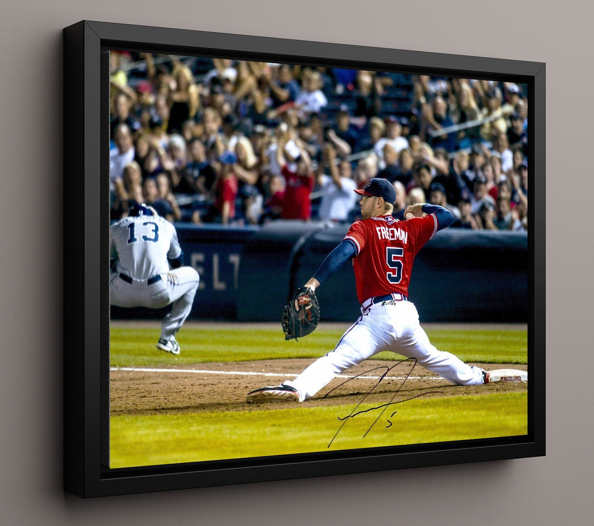 Freddie Freeman - Stretch at First Base 8x10 Canvas baseball wall art