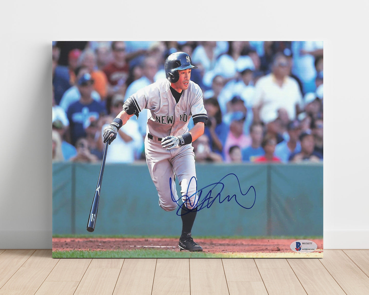 Ichiro Suzuki - Out of the Box Baseball Wall Art 16x20 Unframed Print wall art print – Baseball Wall Art decor