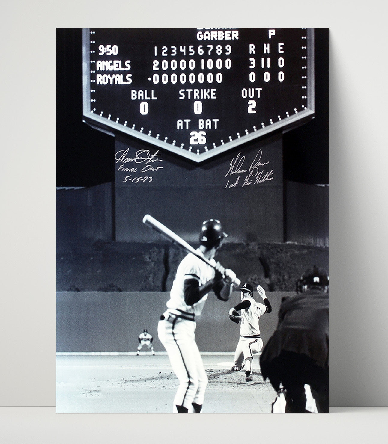 Nolan Ryan - California Baseball Final Out vs Kansas City 1993 Wall Art 16x20 Unframed Print wall art print – Baseball Wall Art decor