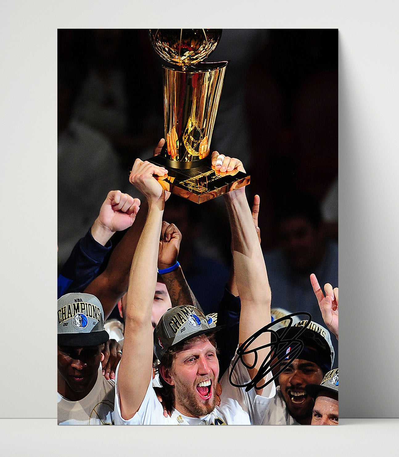 Dirk Nowitzki – Dallas Finals Trophy Triumph - Basketball Wall Art