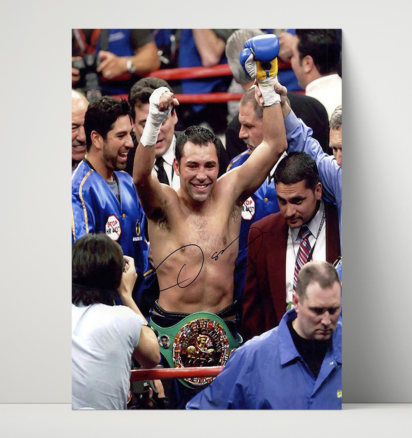 Oscar De La Hoya – WBC Champion Victory unframed boxing poster print