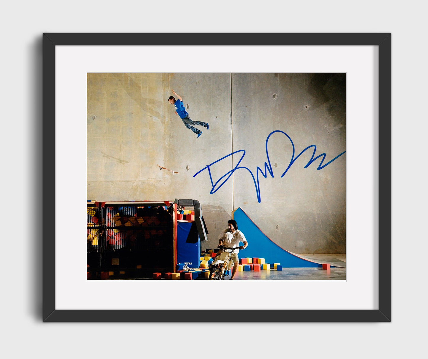 Rob Dyrdek Skateboard Foam Pit Stunt 16x20 Gallery Frame celebrity wall art
