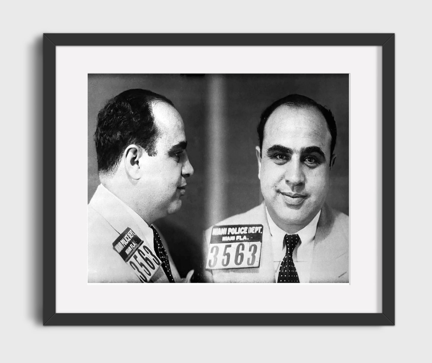 Al Capone - Miami Police Department 1930 mug shot wall art 20x24 Canvas