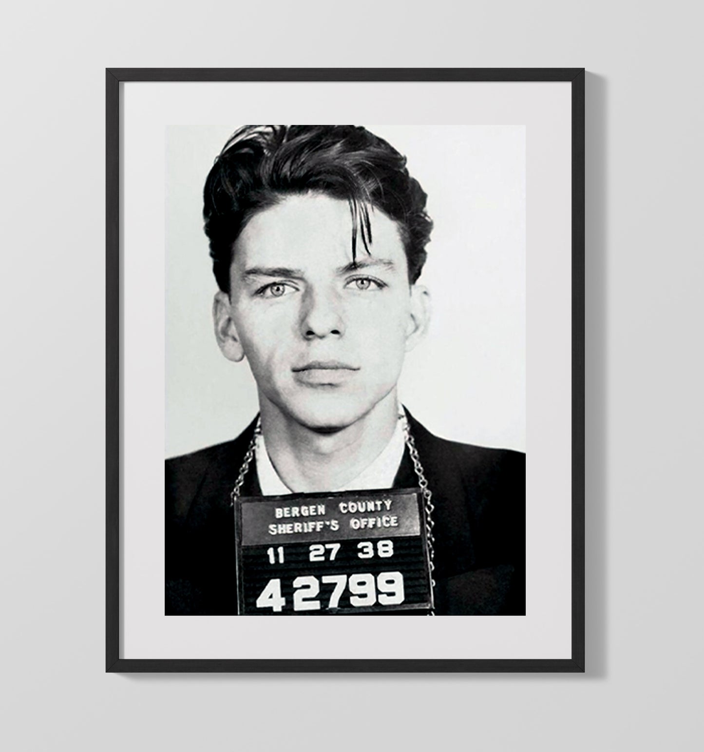 Frank Sinatra - Bergen County Sheriff 1938 mug shot wall art 20x24 Canvas