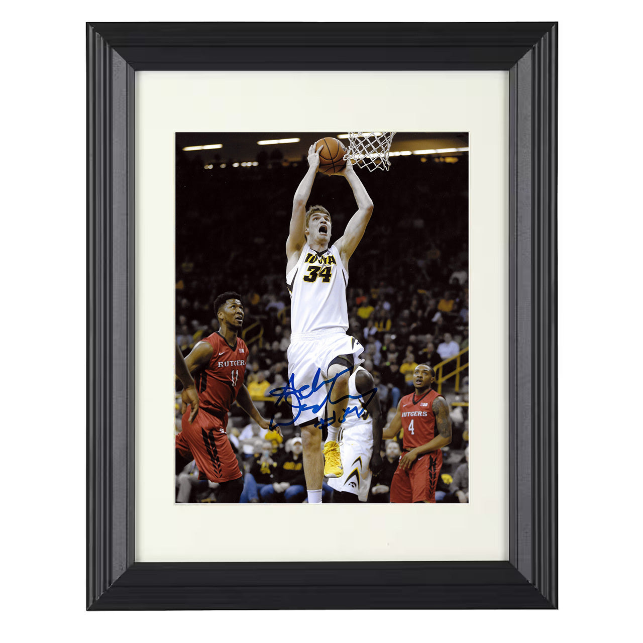 Iowa – Woodbury Elevated Dunk Finish – 8x10 black beveled framed college basketball wall art