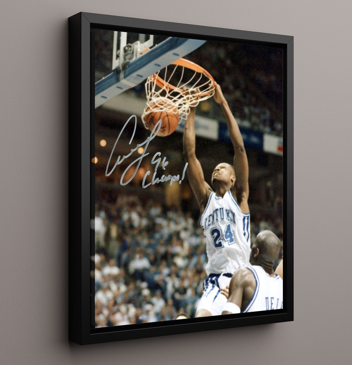 Kentucky Basketball Antoine Walker Rim Attack Finish 8x10 Framed Canvas college basketball wall art