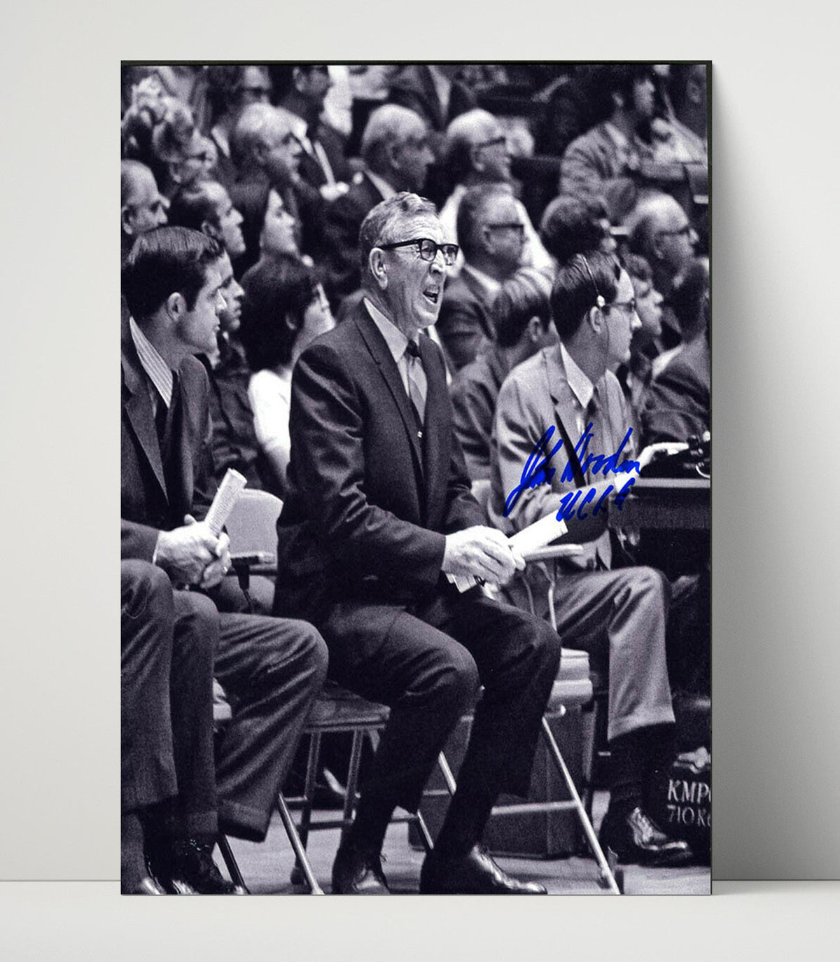 UCLA – John Wooden Courtside Leadership unframed college basketball poster print