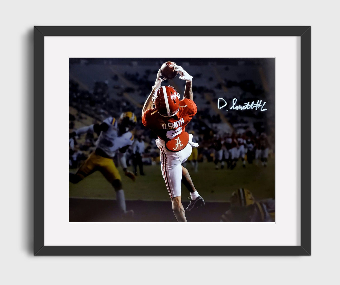 Alabama Football - DeVonta Smith Heisman Season Touchdown Catch 8x10 Gallery Frame college football wall art