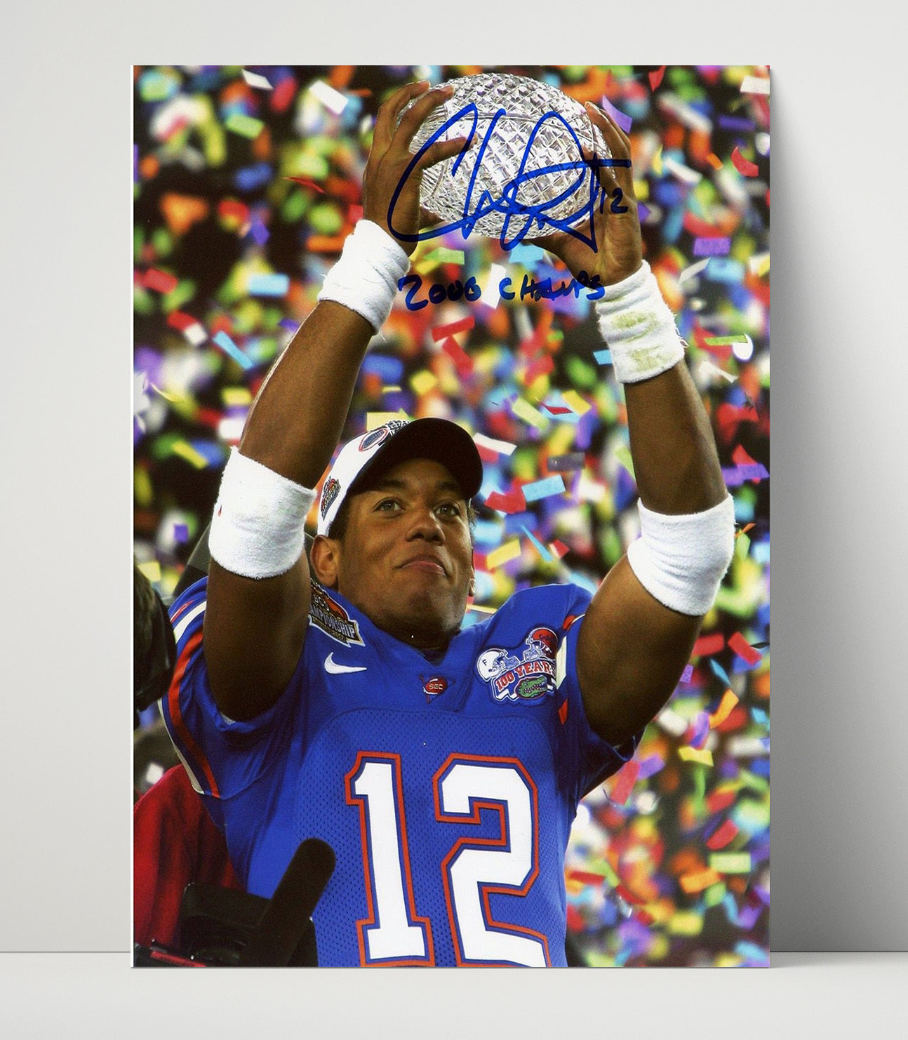 Florida Football Chris Leak Trophy Raise Under Confetti College Football Wall Art 16x20 Unframed Print wall art print – College Football decor