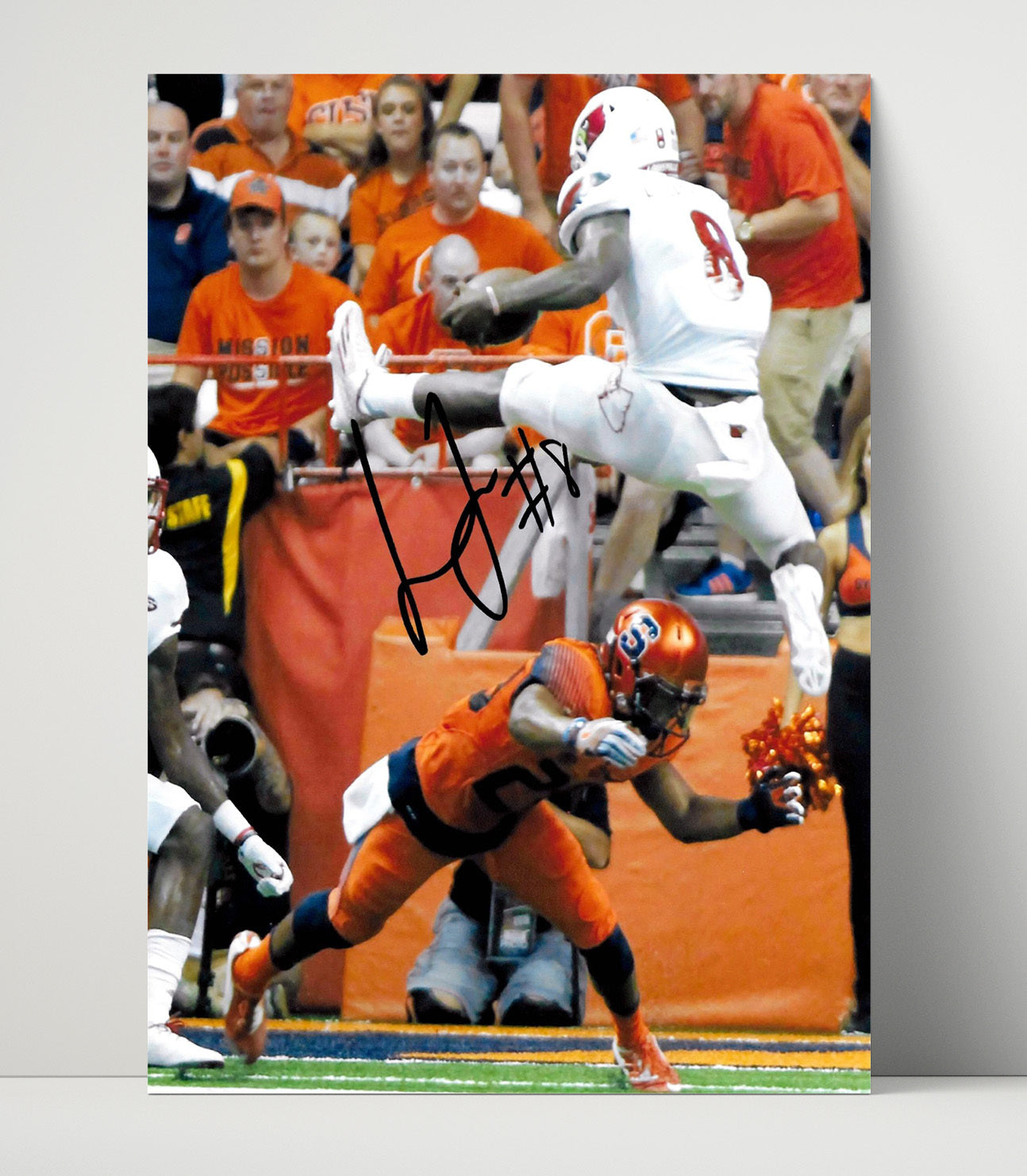 Louisville Football Lamar Jackson Airborne End Zone Leap College Football Wall Art 16x20 Unframed Print wall art print – College Football decor