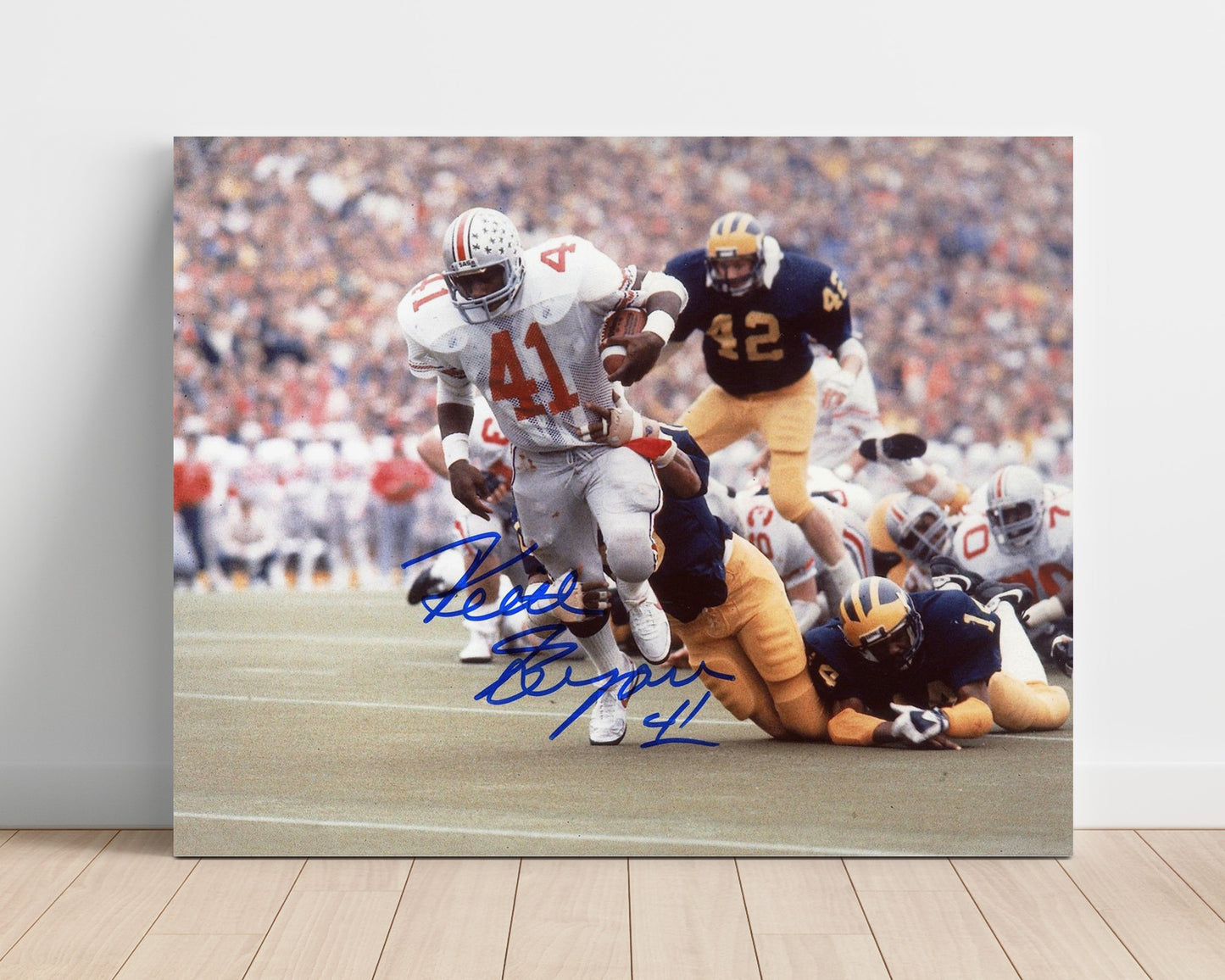 Ohio State Football Keith Byars Goal Line Pay Dirt Run College Football Wall Art 16x20 Unframed Print wall art print – College Football decor