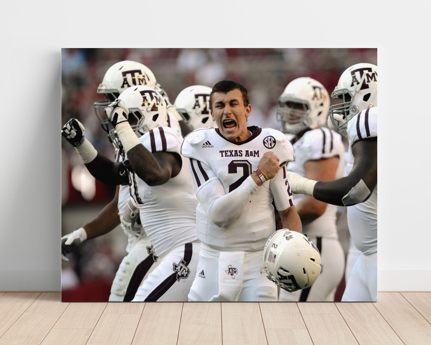 Texas AandM Football Johnny Manziel Emotional Sideline Celebration College Football Wall Art 16x20 Unframed Print wall art print – College Football decor