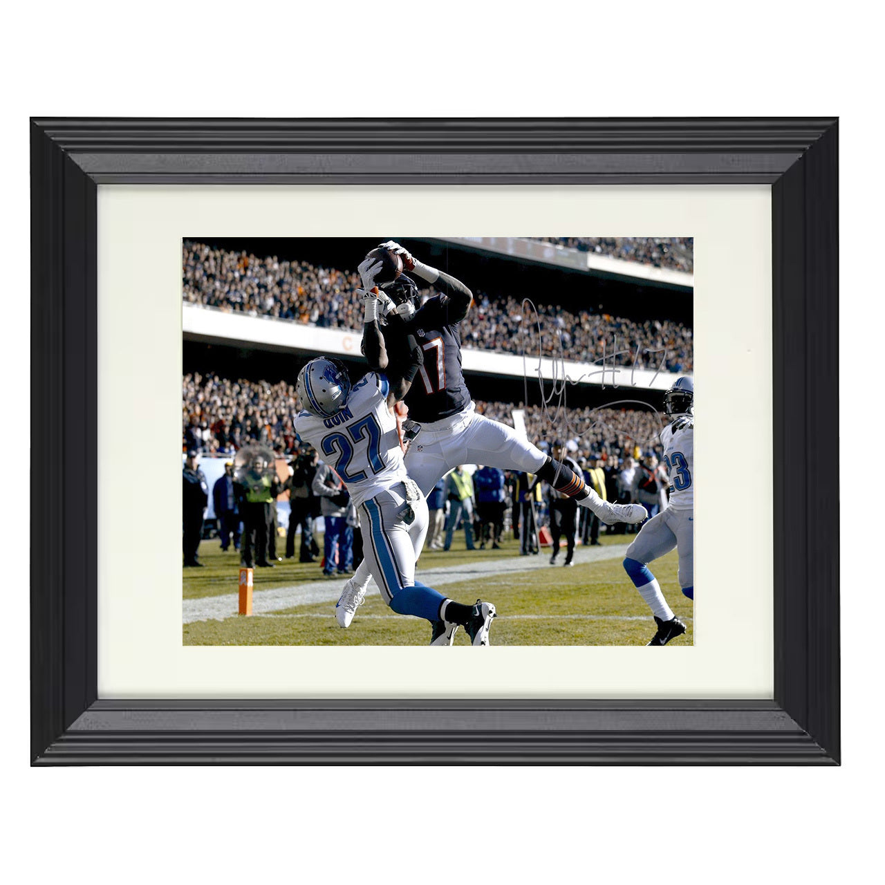 Alshon Jeffery – Chicago Receiver Leap Catch Alt Angle – 8x10 black beveled framed football wall art