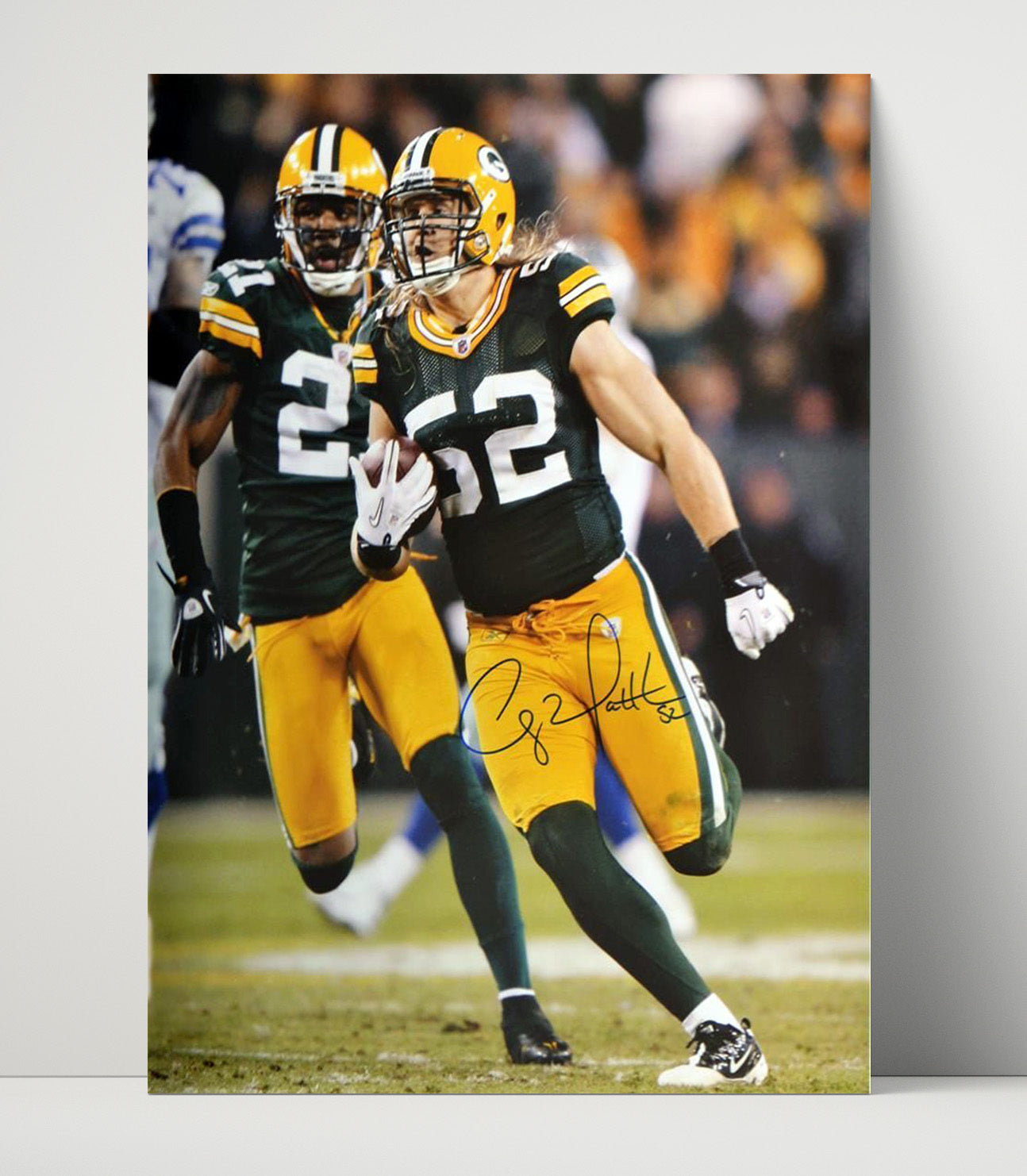 Clay Matthews - Green Bay Football Defensive Return Run Football Wall Art - football wall art print