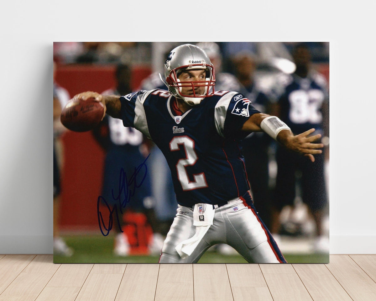 Doug Flutie – New England Football QB Mid Pass unframed football poster print