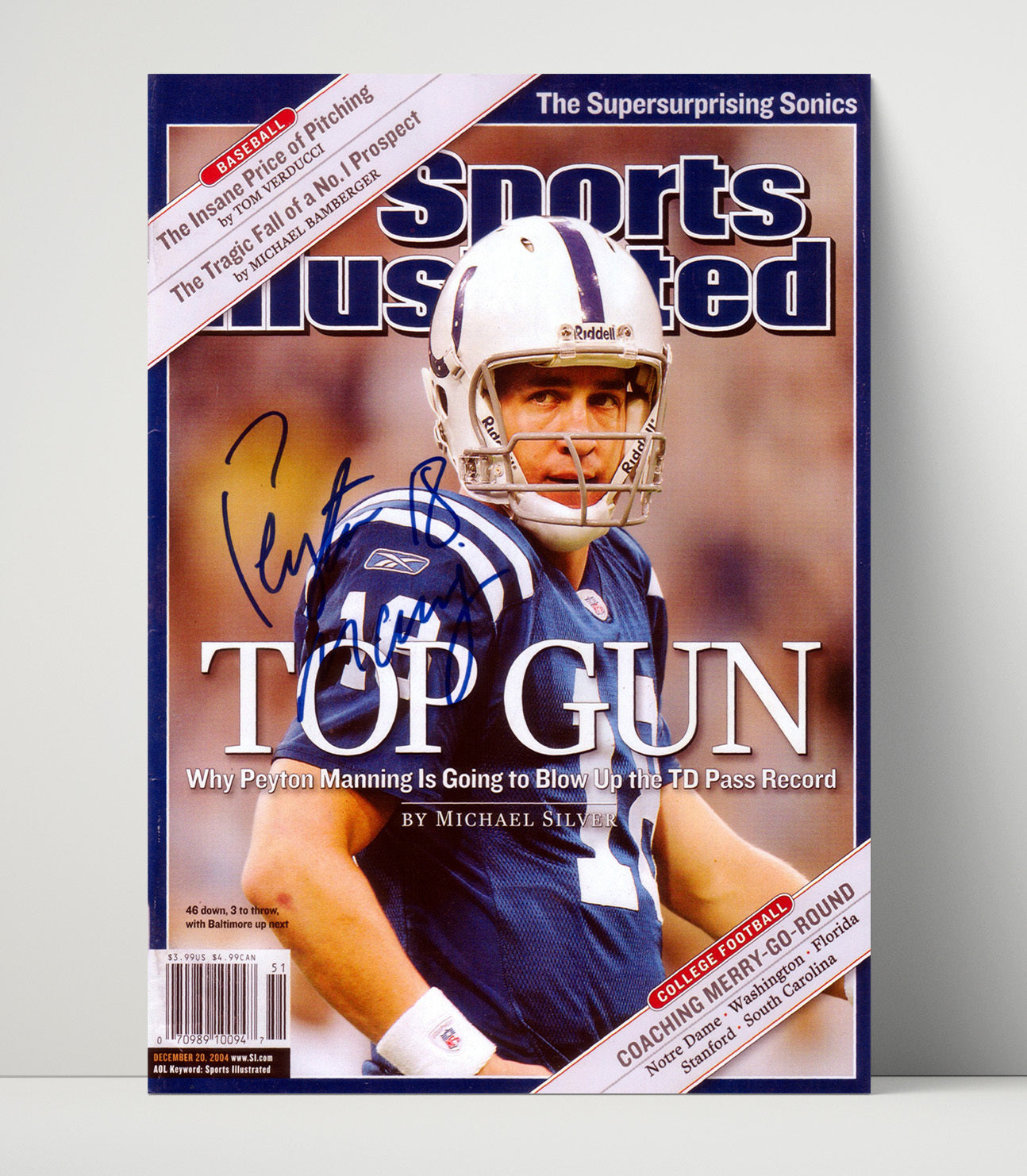 Peyton Manning - Indianapolis football Quarterback 2004 SI Top Gun Cover football wall art 16x20 Unframed Print