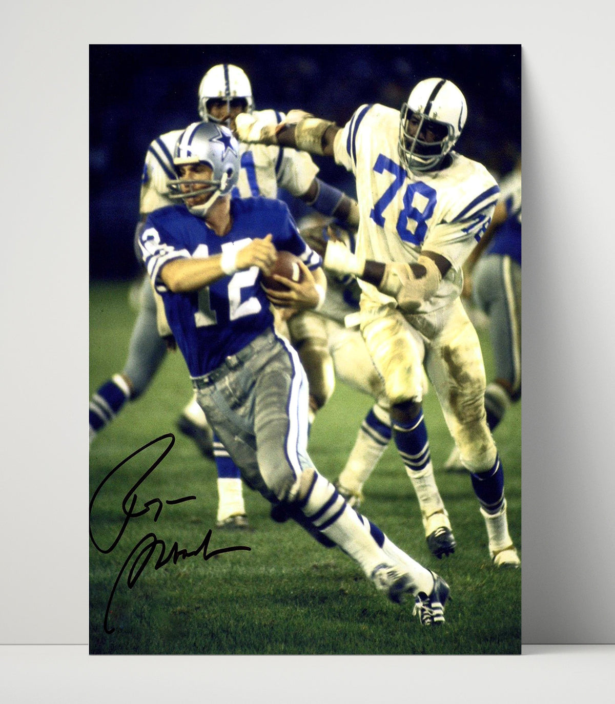 Roger Staubach - Dallas Football Quarterback Passing Play football wall art 16x20 Unframed Print