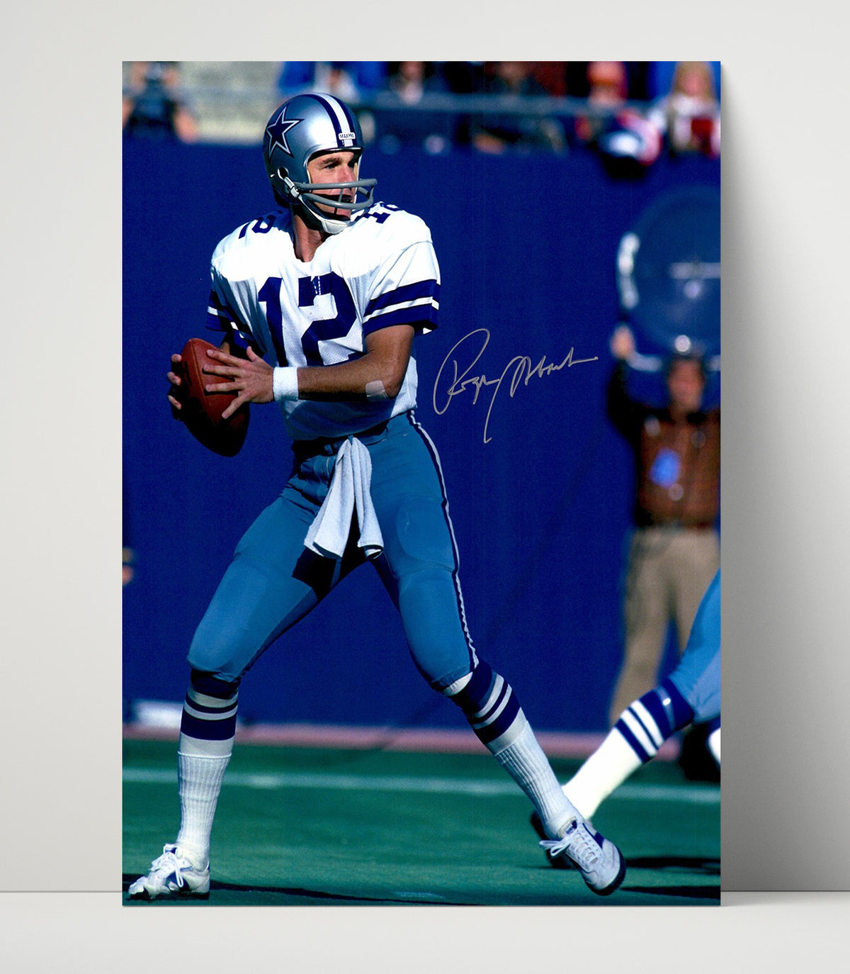 Roger Staubach - Navy and Silver Pride football wall art 16x20 Unframed Print