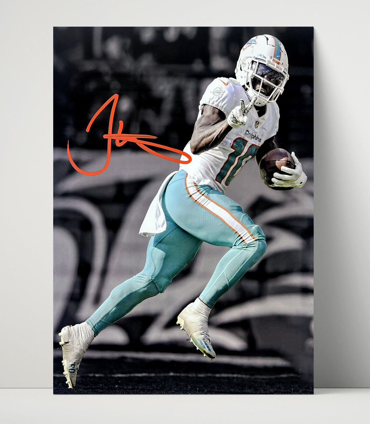Tyreek Hill - Miami Football Receiver Peace Sign Run Celebration Football Wall Art - football wall art print