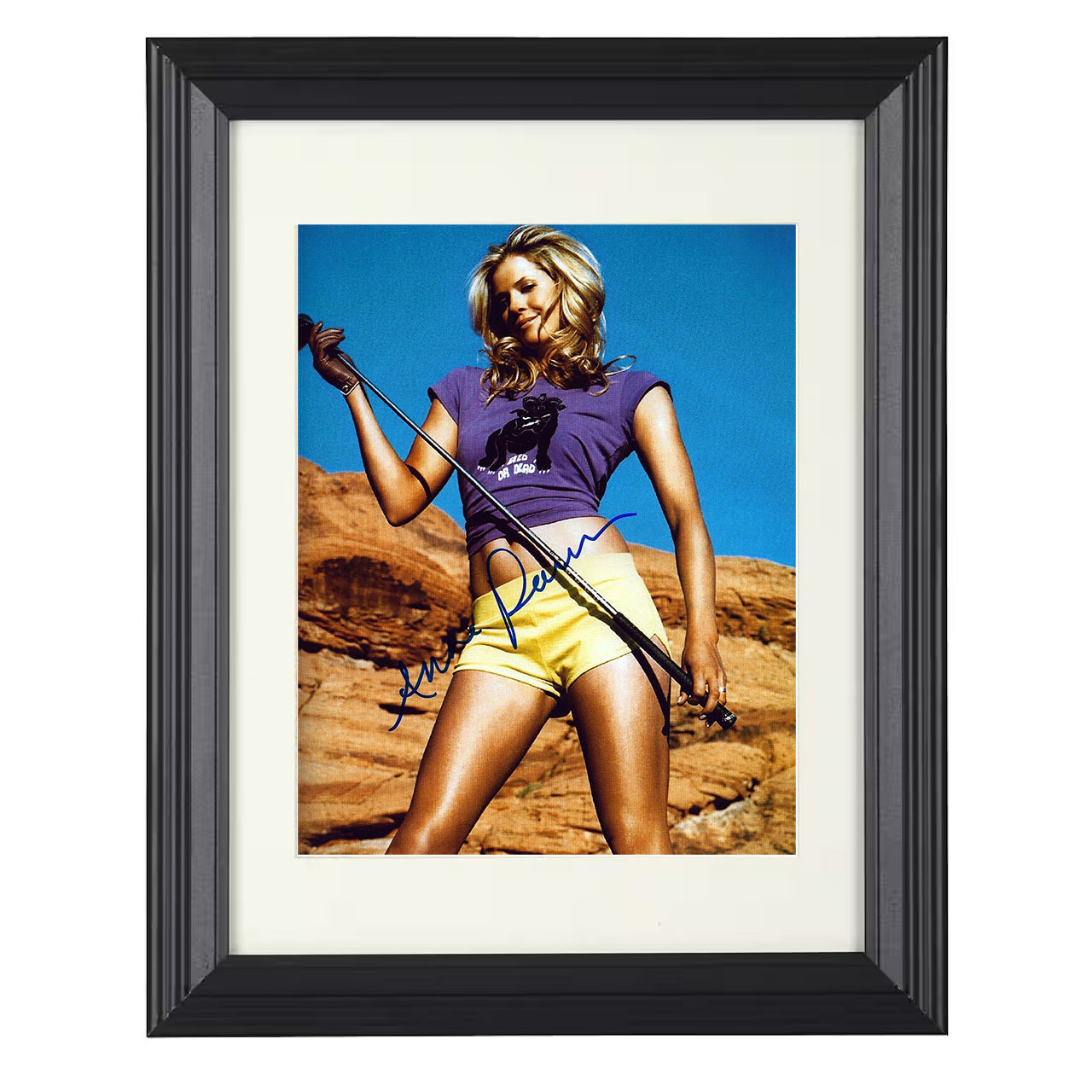 Anna Rawson – Desert Fairway Pose 8x10 matted black framed golf wall art