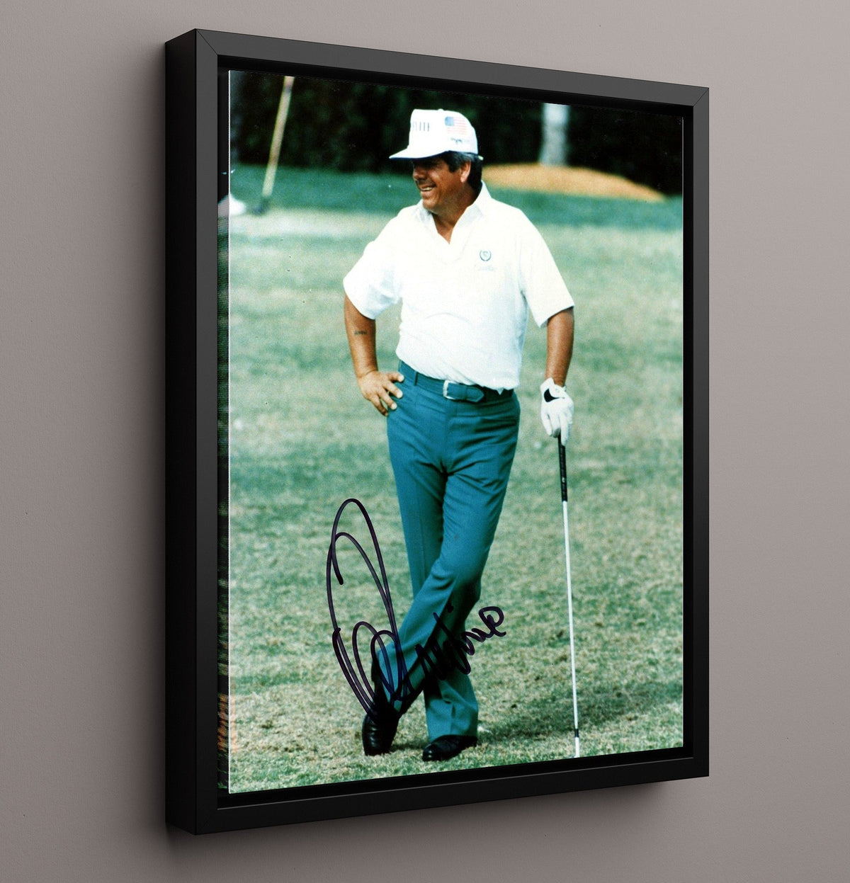 Lee Trevino - Fairway Lean Pose golf wall art 16x20 Gallery Frame