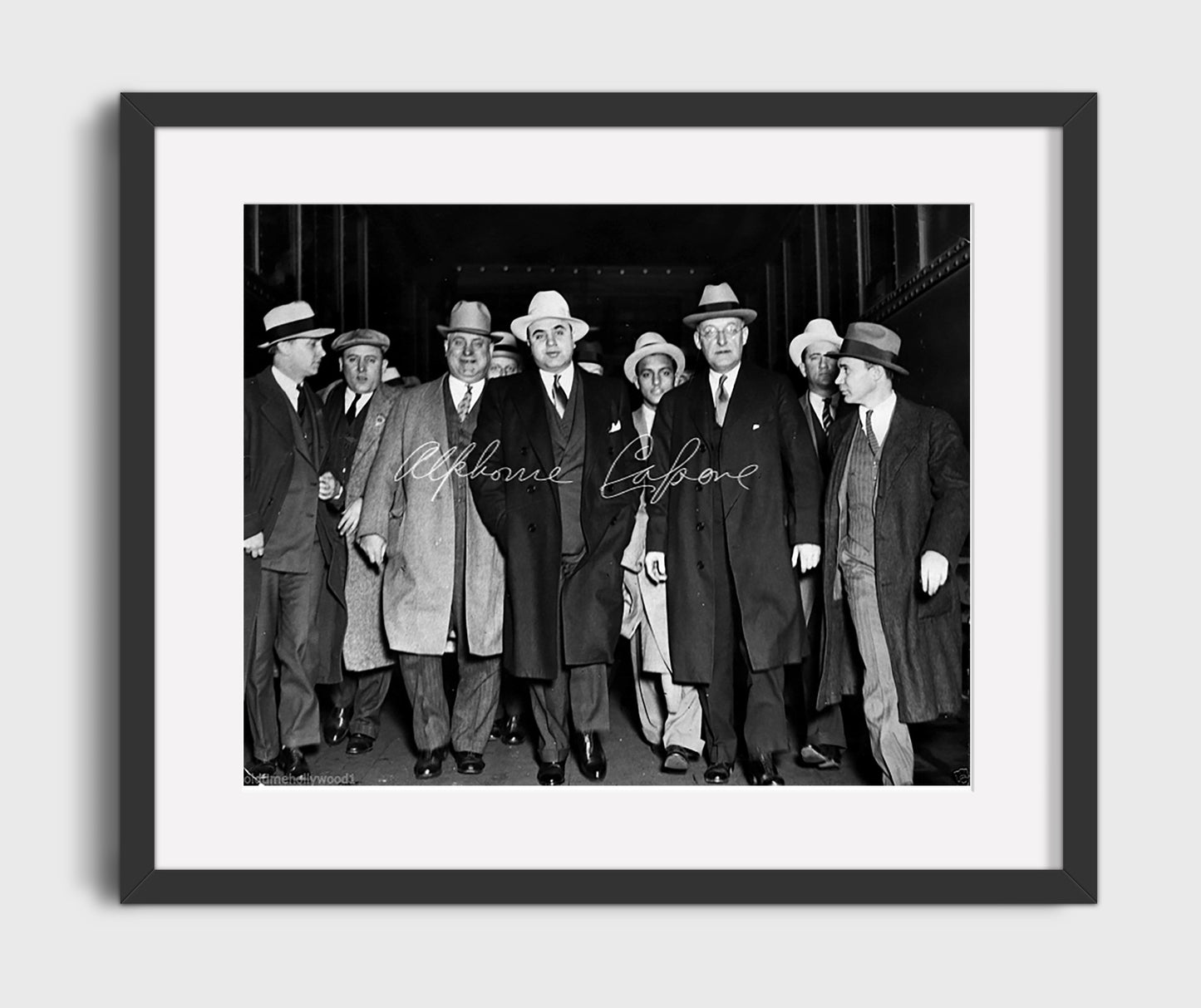 Al Capone - Chicago Court Appearance 16x20 Gallery Frame history wall art