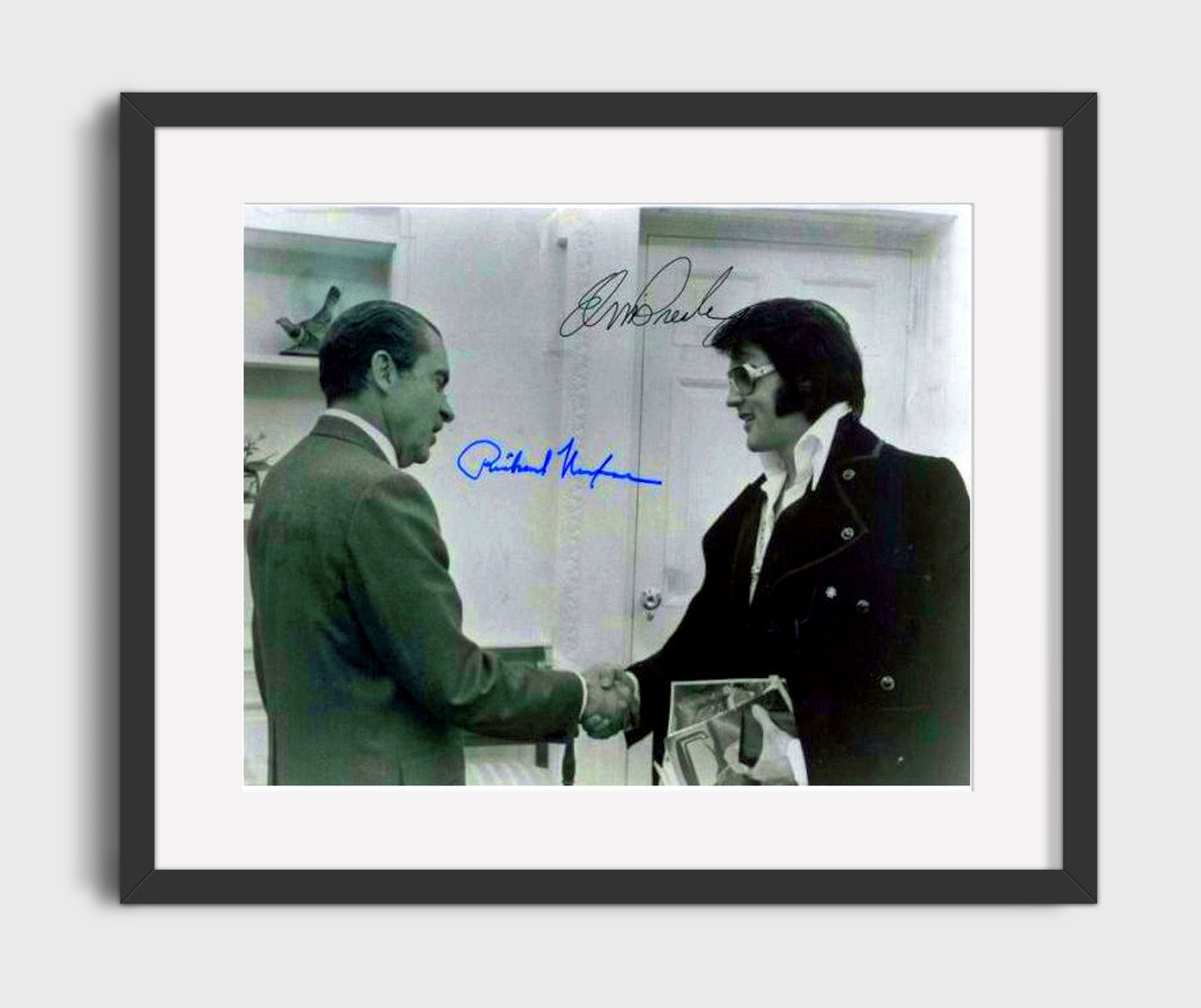 Elvis Presley and Richard Nixon - White House Handshake 1970 16x20 Gallery Frame history wall art