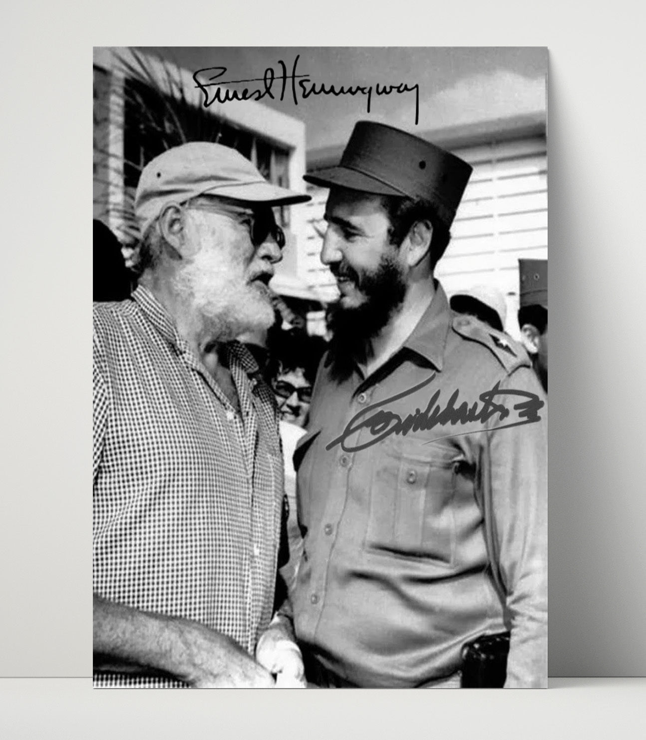 Historical - Fidel Castro And Ernest Hemingway - Cuba Meeting Portrait History Wall Art