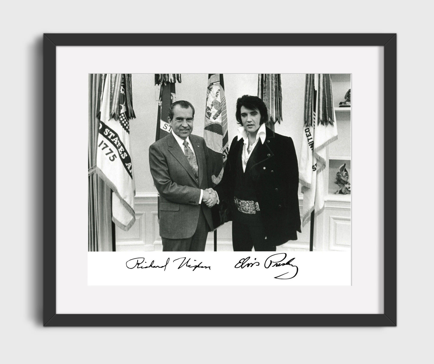 Richard Nixon and Elvis Presley - White House Handshake 1970 16x20 Gallery Frame history wall art