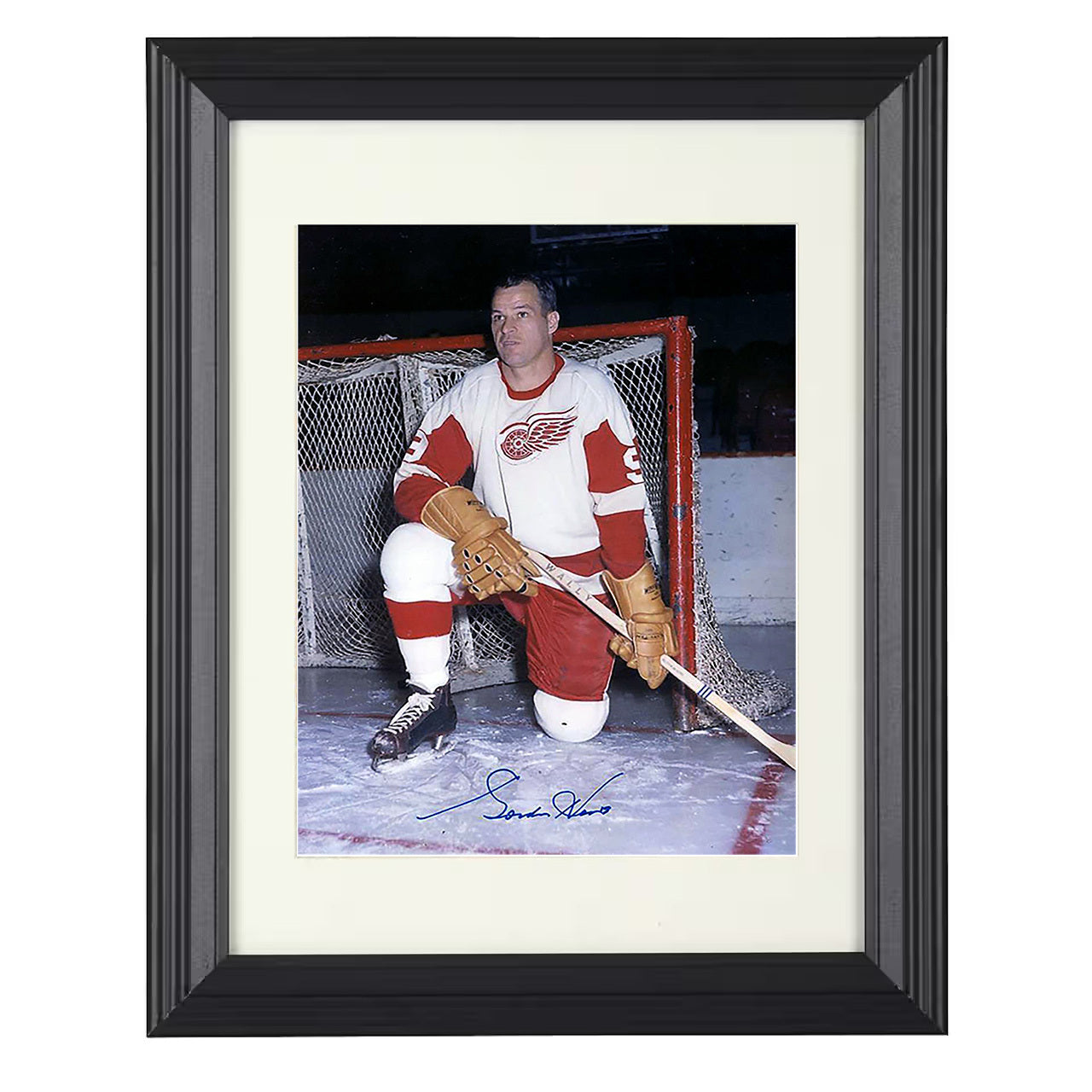 Gordie Howe – Detroit Veteran Legend Image 8x10 matted black framed hockey wall art