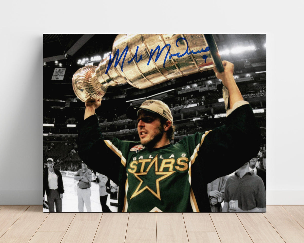 Mike Modano – Dallas Stanley Cup Celebration unframed semi-gloss poster print