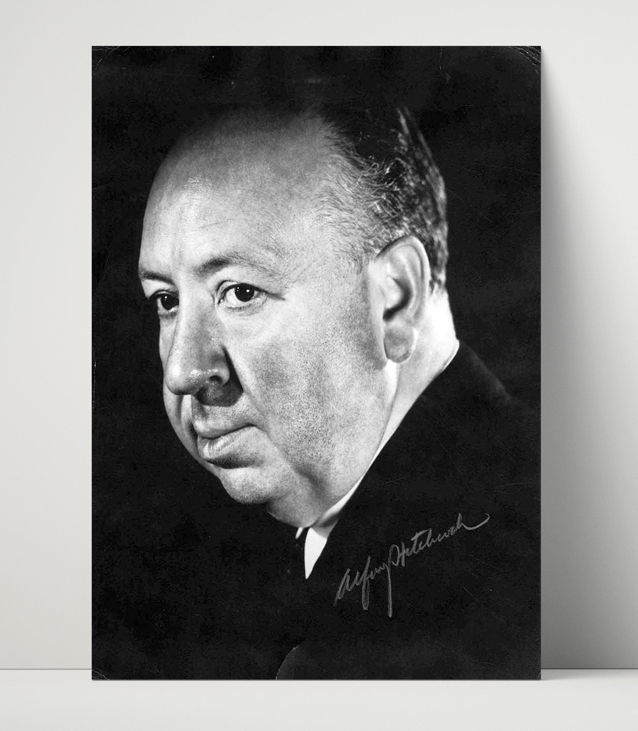 Alfred Hitchcock - Alfred Hitchcock Legendary Thriller Director Vintage Movie Wall Art - 16x20 Unframed Print movie decor