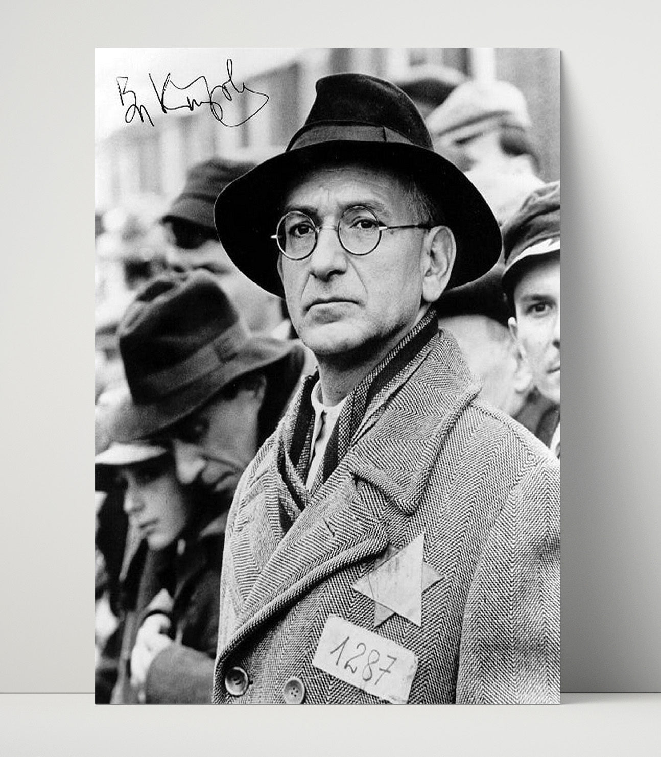 Ben Kingsley - Schindlers List Itzhak Stern Vintage Movie Wall Art - 16x20 Unframed Print movie decor