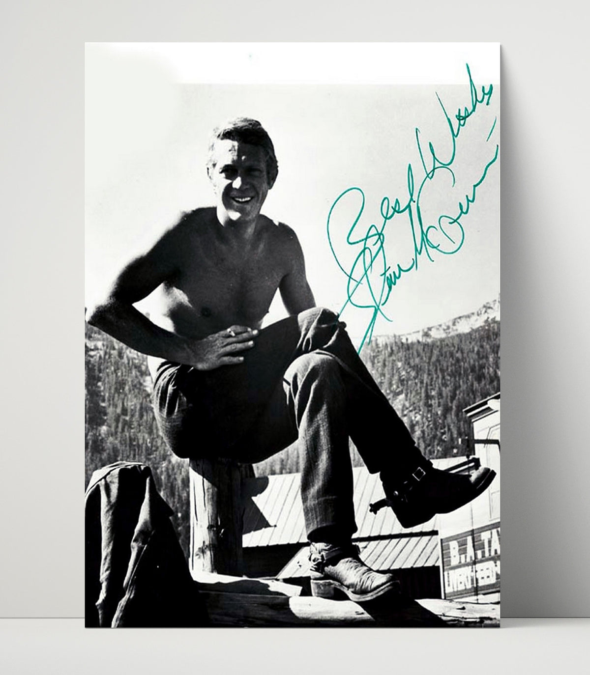 Bullitt - Steve McQueen - Frank Bullitt - Casual Cool Lean movie wall art 16x20 Unframed Print