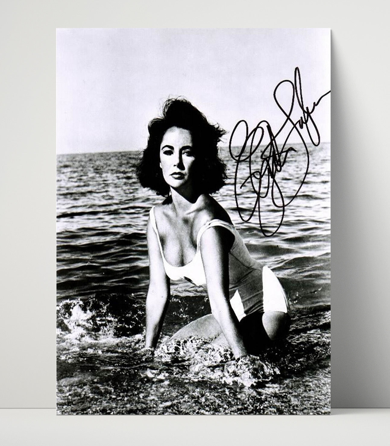 Elizabeth Taylor - Vintage Seaside Swimsuit Glamour Vintage Movie Wall Art - 16x20 Unframed Print movie decor