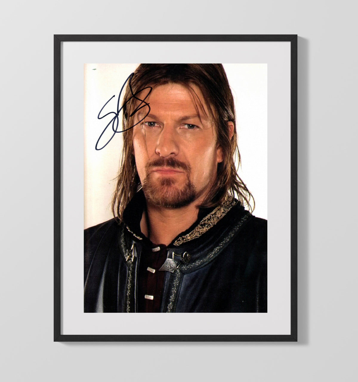 The Lord of the Rings - Sean Bean Boromir Gondor Armor Hero Signed - Movies Framed Print
