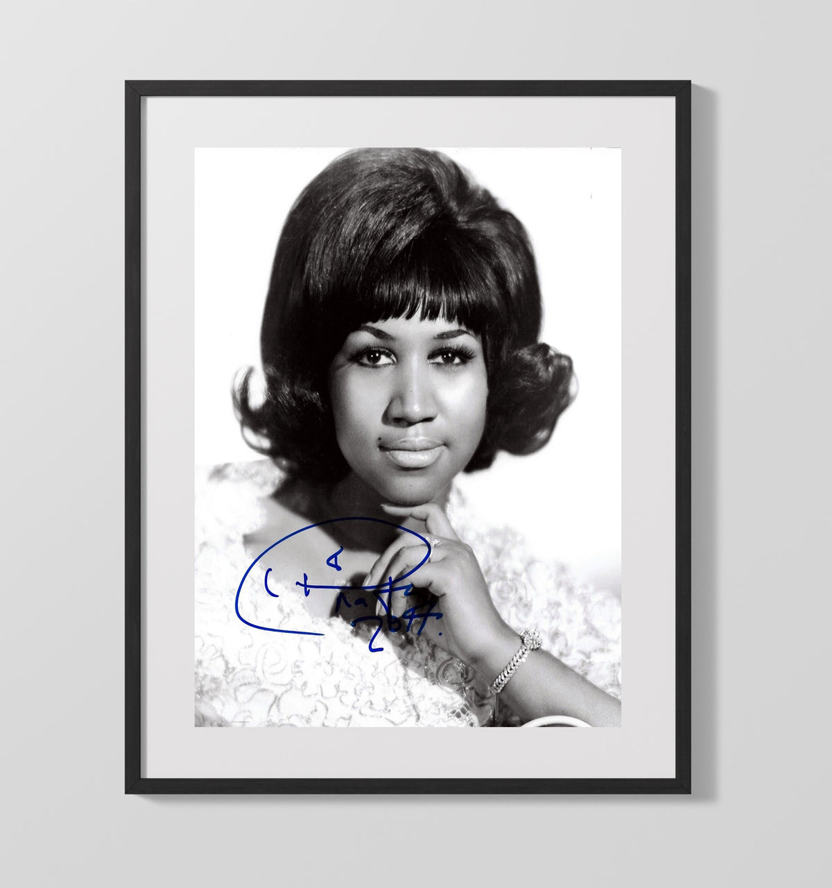 Aretha Franklin - Queen of Soul Gaze 8x10 Framed Canvas vintage music wall art