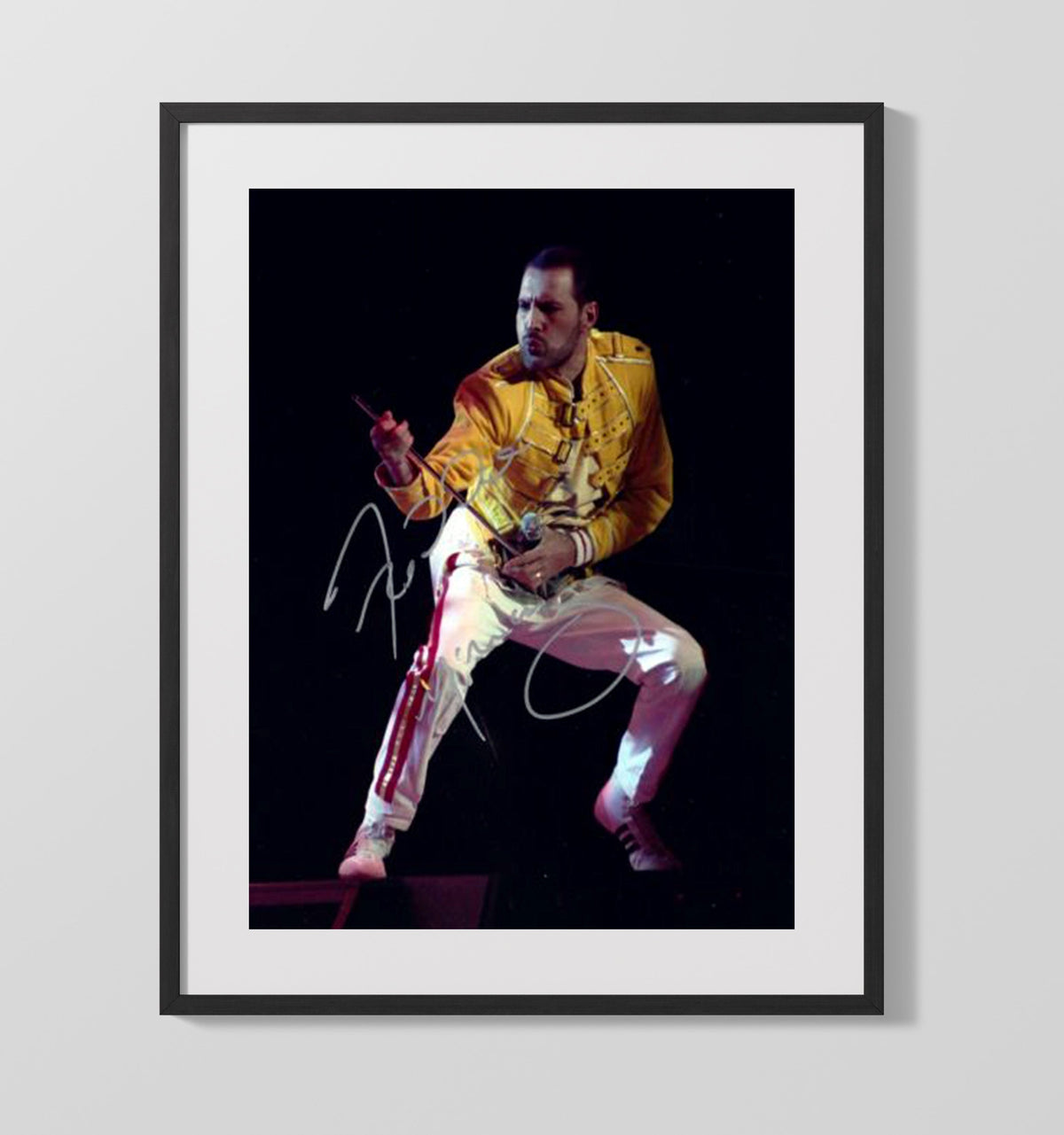 Queen - Freddie Mercury Yellow Jacket Live Performance 8x10 Framed Canvas vintage music wall art
