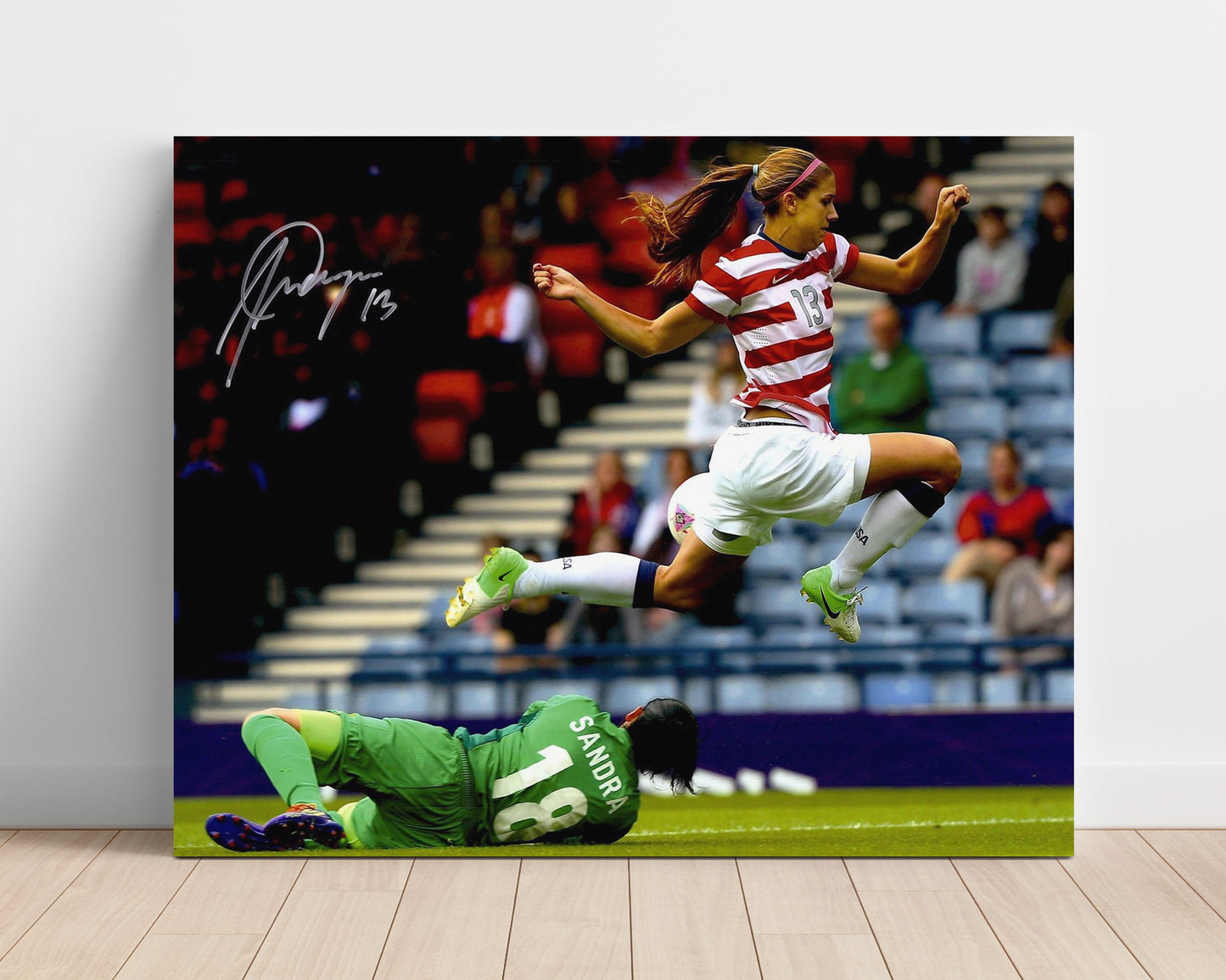 Alex Morgan USA Attack Run USWNT Soccer Print 16x20 Unframed Print soccer wall art print – Soccer Prints decor