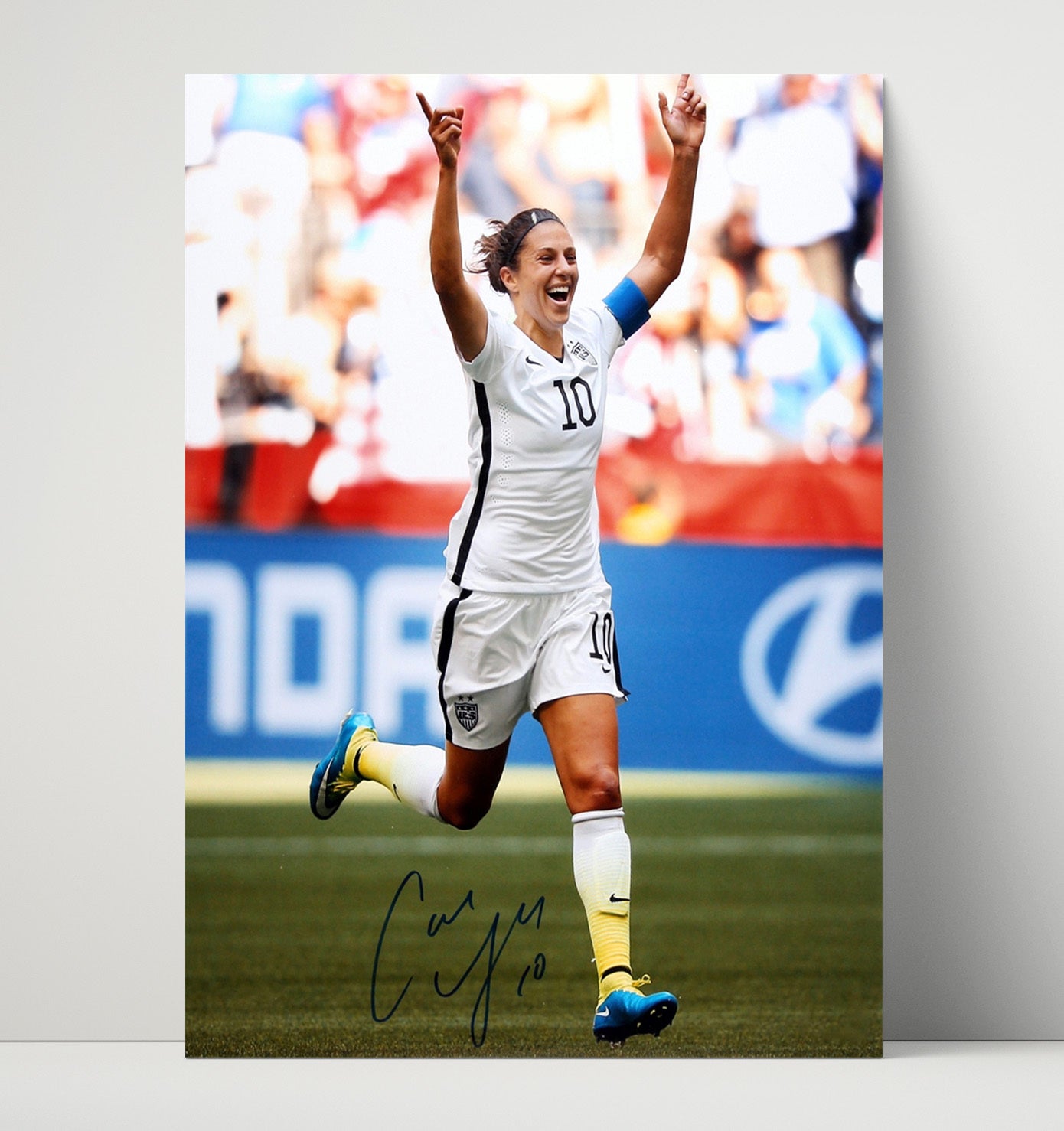 Carli Lloyd USA World Cup Celebration Run 2015 Soccer Print 16x20 Unframed Print soccer wall art print – Soccer Prints decor