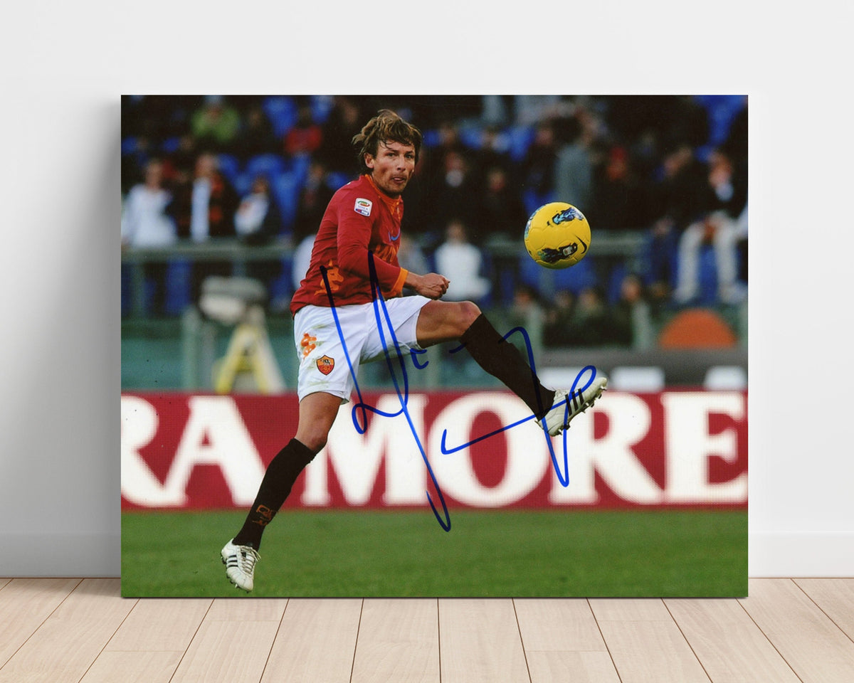 Gabriel Heinze – AS Roma Aerial Challenge unframed semi-gloss poster print