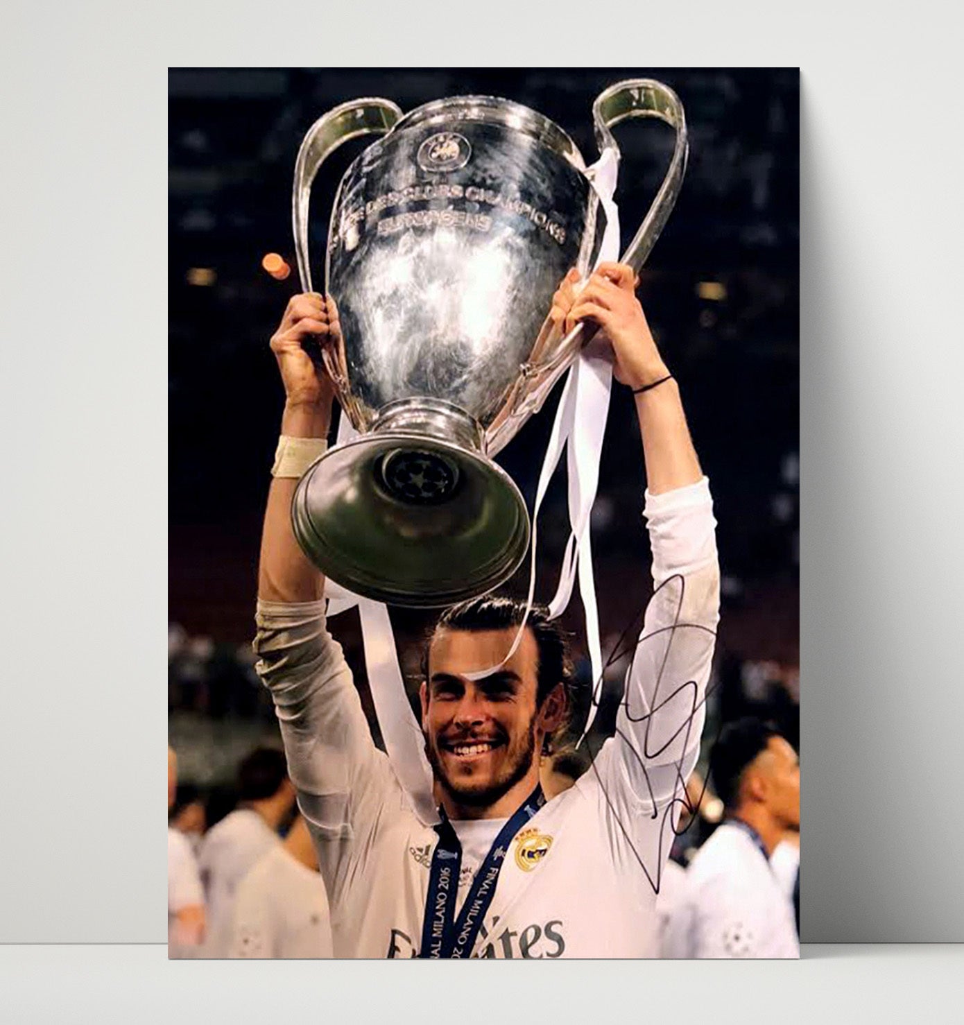 Gareth Bale Real Madrid Champions League Trophy Triumph Soccer Print 16x20 Unframed Print soccer wall art print – Soccer Prints decor