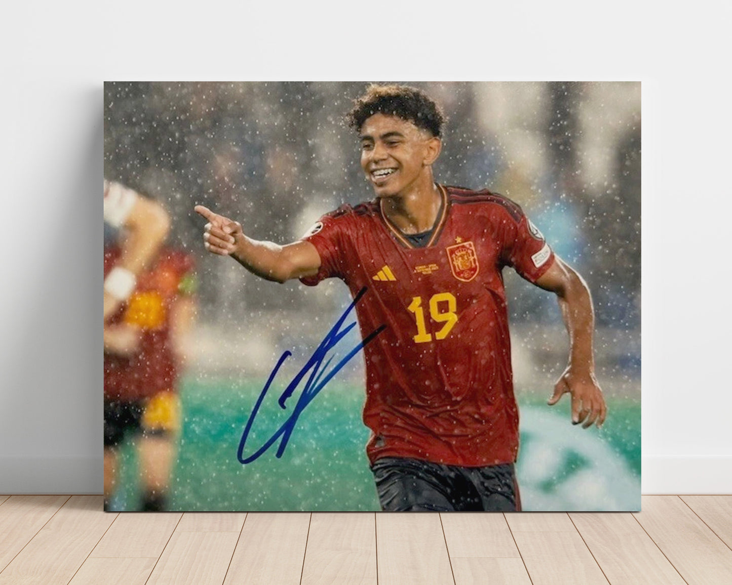 Lamine Yamal Spain Pointing Celebration Moment Soccer Print 16x20 Unframed Print soccer wall art print – Soccer Prints decor