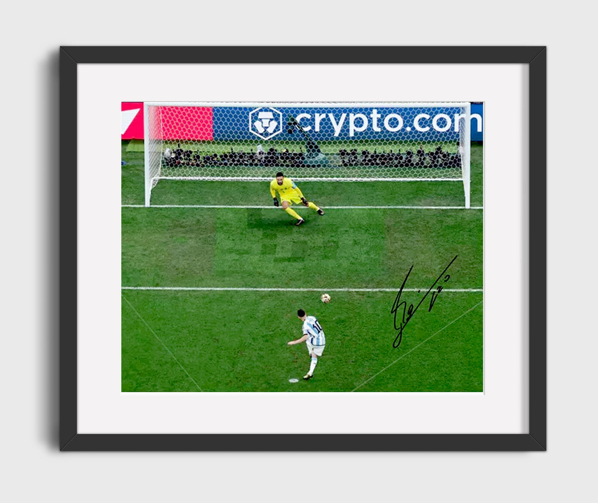 Lionel Messi Argentina World Cup 2022 Ice Veins Penalty - Gallery Frame soccer wall art