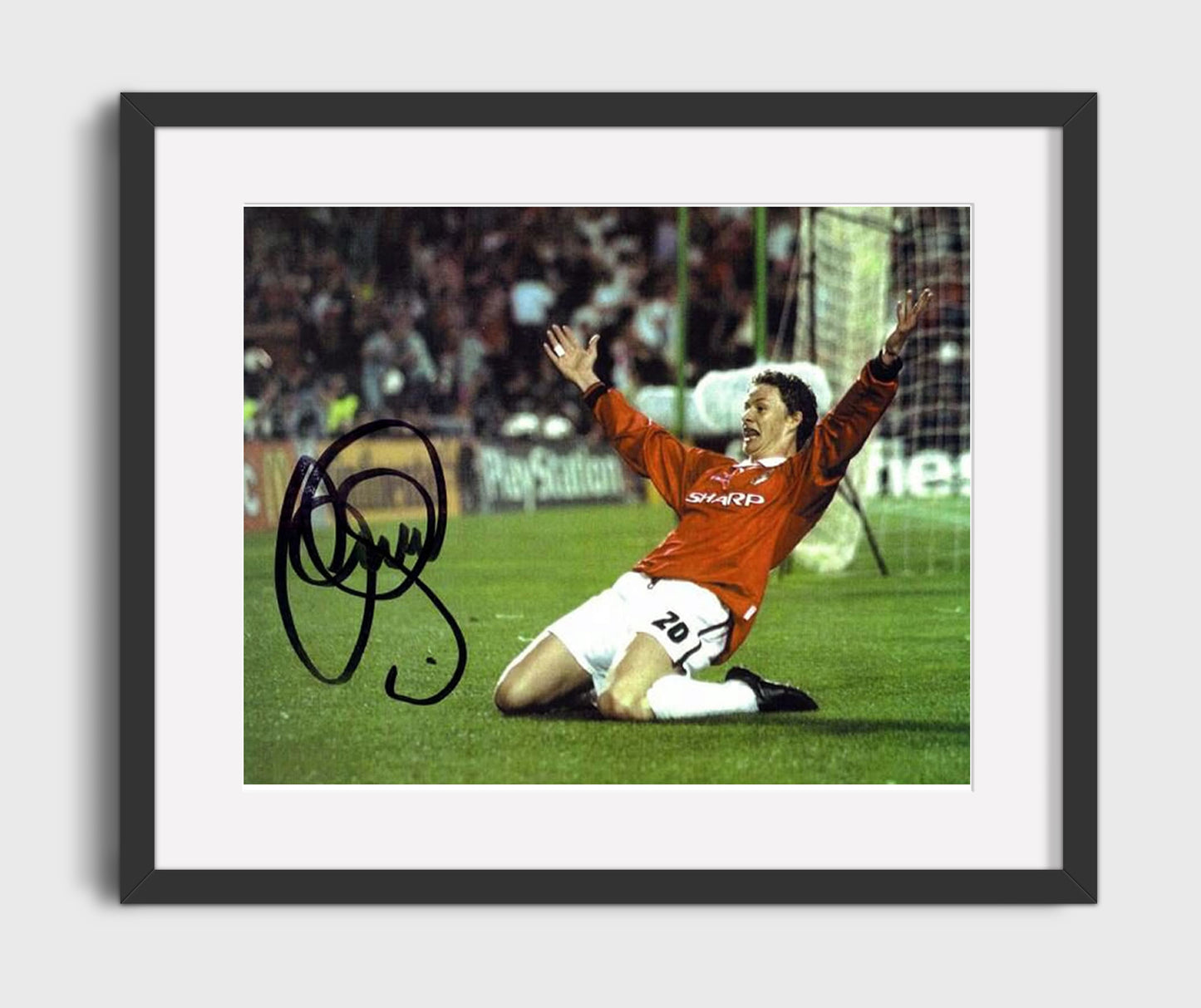 Ole Gunnar Solskjaer Manchester United Historic Goal Celebration Slide - Gallery Frame soccer wall art