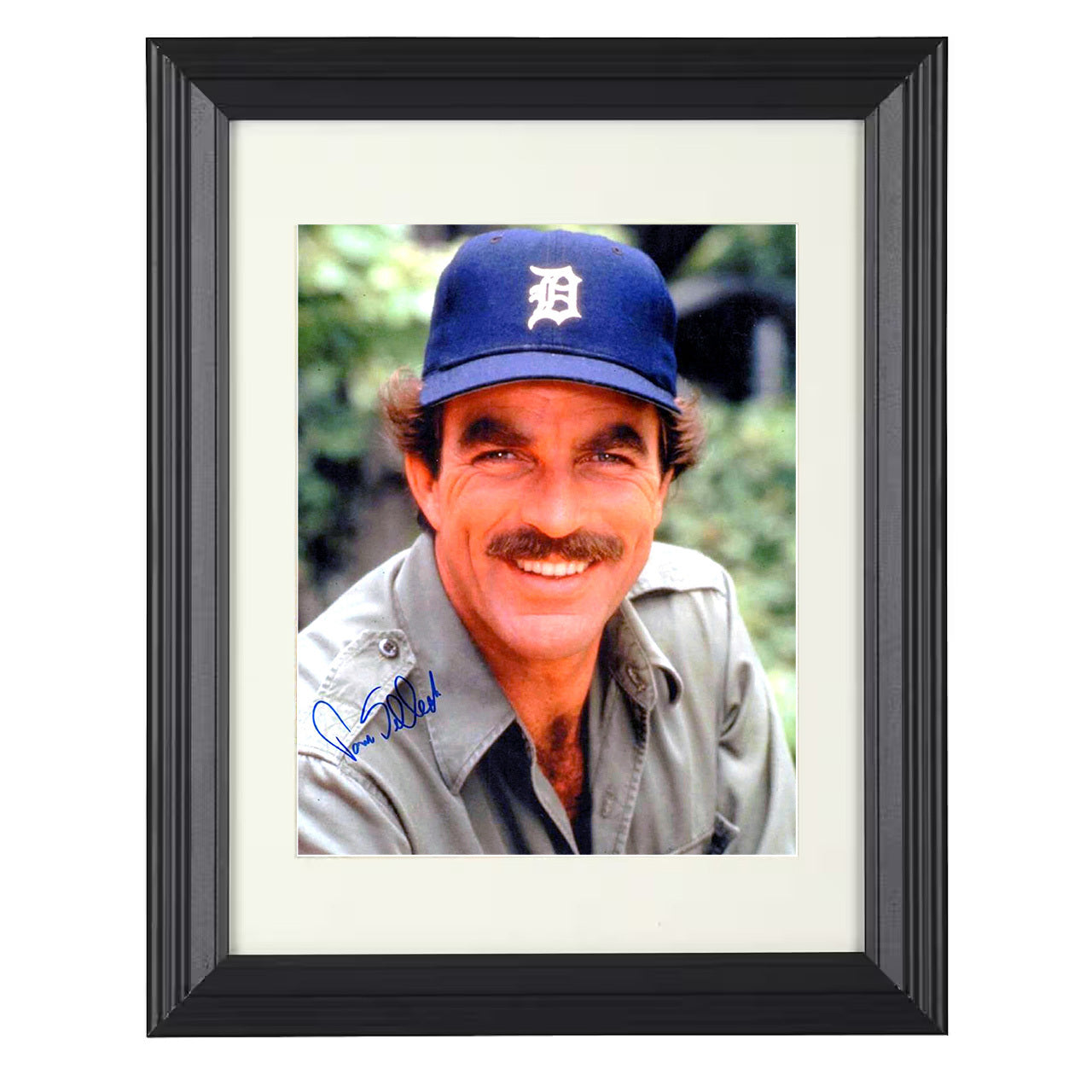 Magnum P.I. – Thomas Magnum Detroit Cap Smiling Headshot – 8x10 black beveled framed television wall art