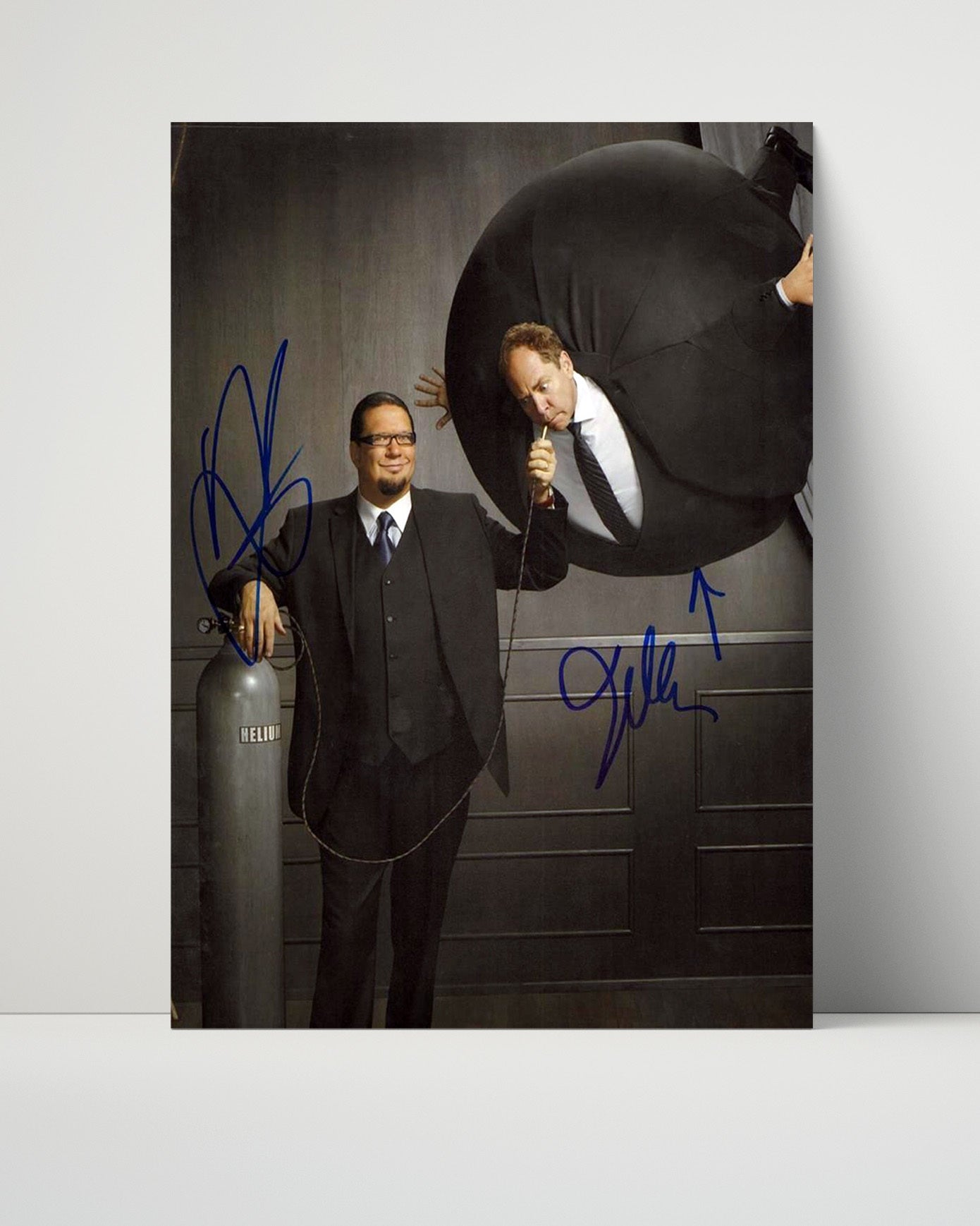 Penn and Teller - Penn and Teller - Helium Balloon Illusion Studio Scene - Vintage Television Wall Art - 16x20 Unframed Print wall art print - television decor